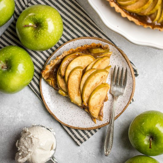 Salted Caramel Apple Tart