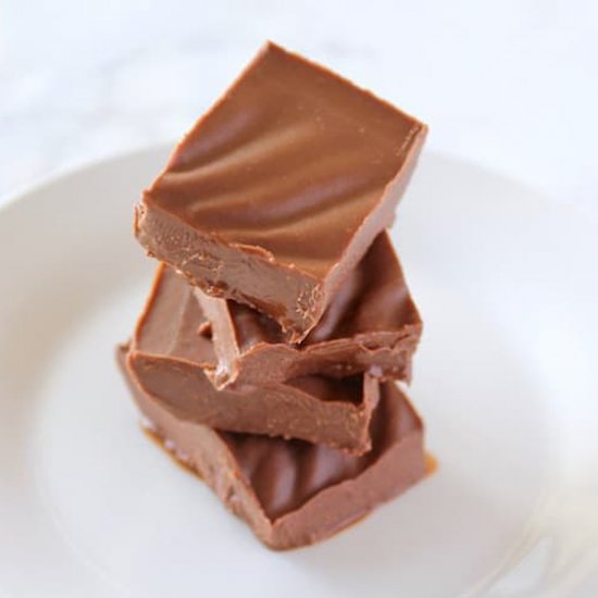 Rich Chocolate Keto Fudge