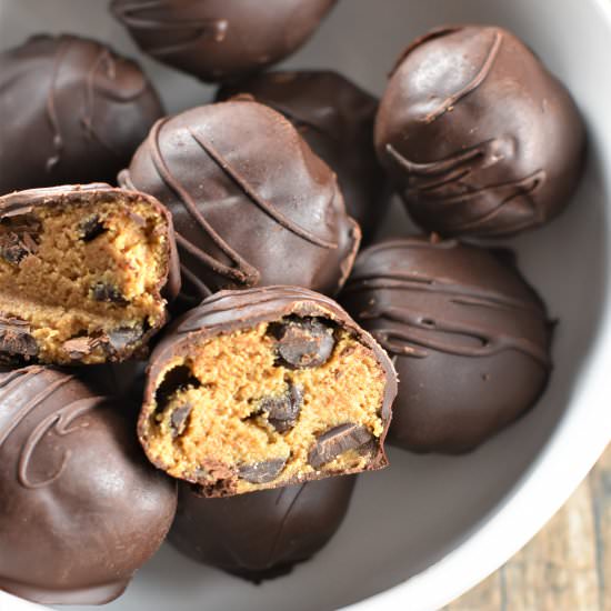 Chocolate Chip Cookie Dough Truffle