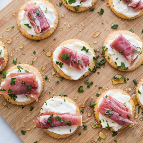 Creamy Prosciutto Cracker Appetizer