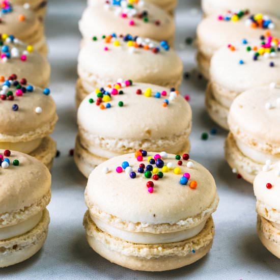 Funfetti Macarons