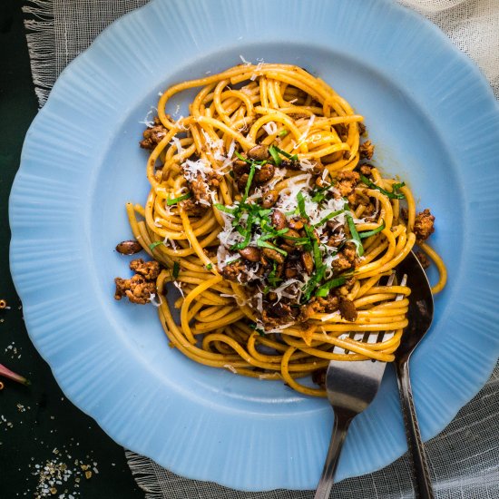 Chorizo Spaghetti w Spiced Pepitas