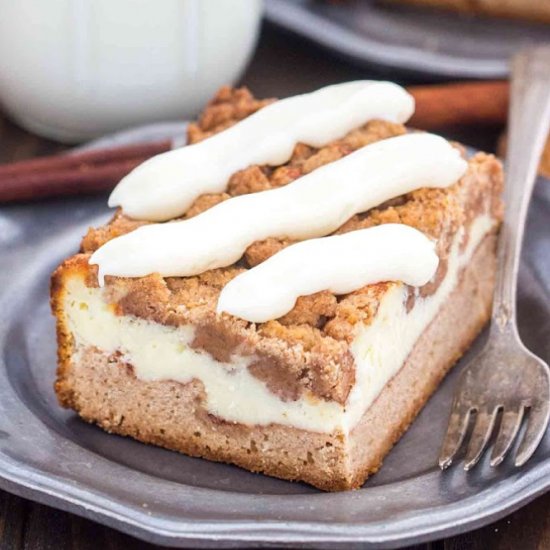 Snickerdoodle Cheesecake Bars