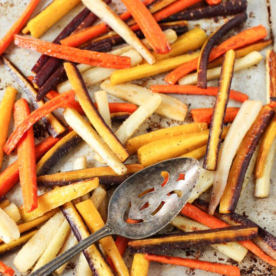 Garlic Roasted Rainbow Carrots