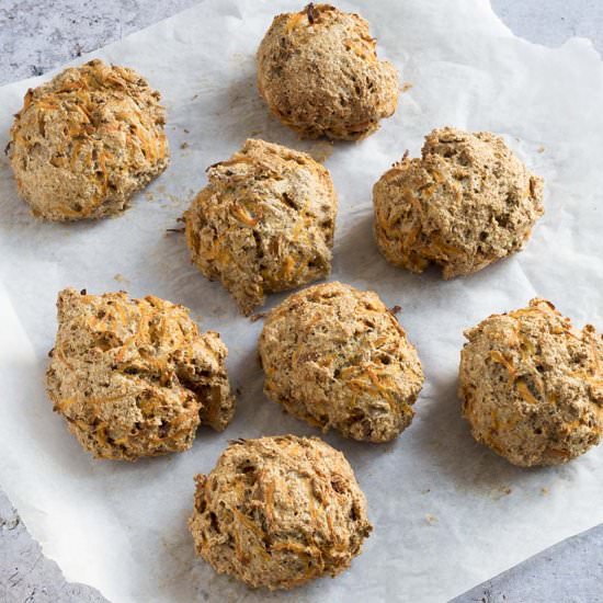 Wholemeal carrot soda bread rolls