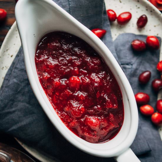 Vegan Cranberry Sauce