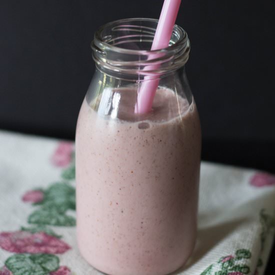 Coconut Milk Strawberry Smoothie