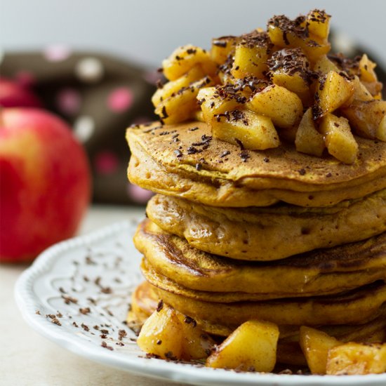 Caramelized Apples Pumpkin Pancakes