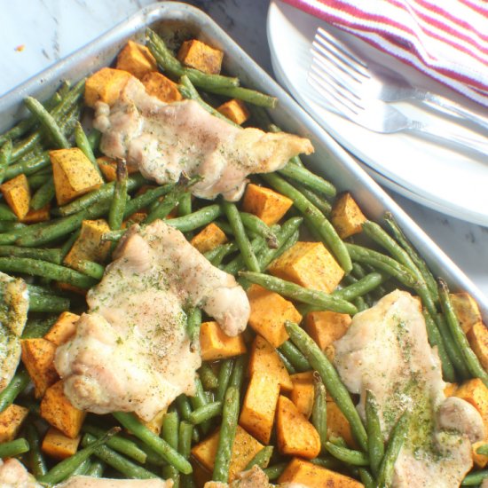 Easy Sheet Pan Chicken Dinner