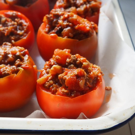 lamb & lentil stuffed tomatoes