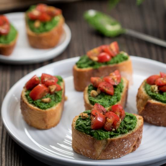 Kale Spinach Pesto Bruschetta