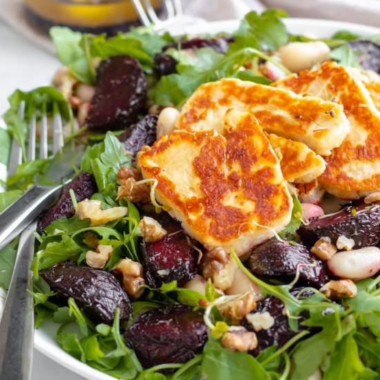 ROAST BEETROOT & HALLOUMI SALAD