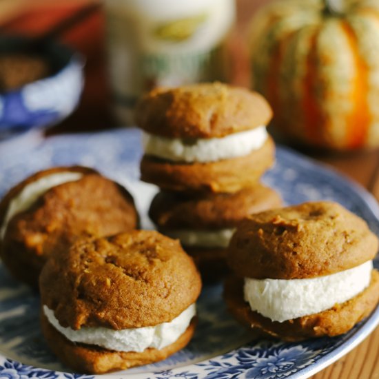 Pumpkin Whoopie Pies