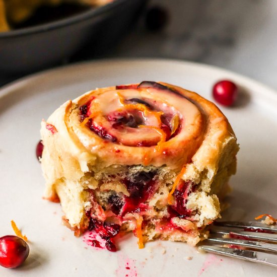 Vegan Cranberry Orange Sweet Buns