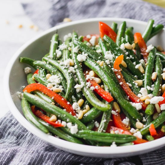 Sauèed Green Beans with Red Pepper