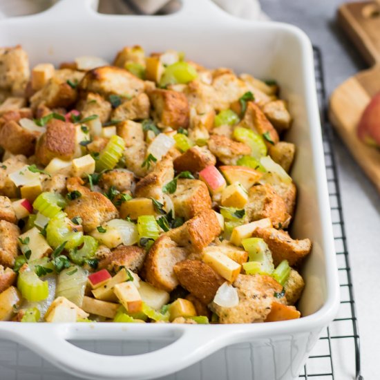 Simple Apple Sage Stuffing