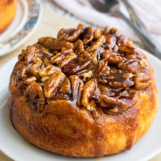 Caramel Pecan Sticky Buns