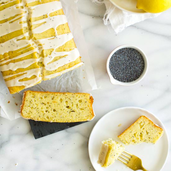 Lemon Poppy Seed pound Cake