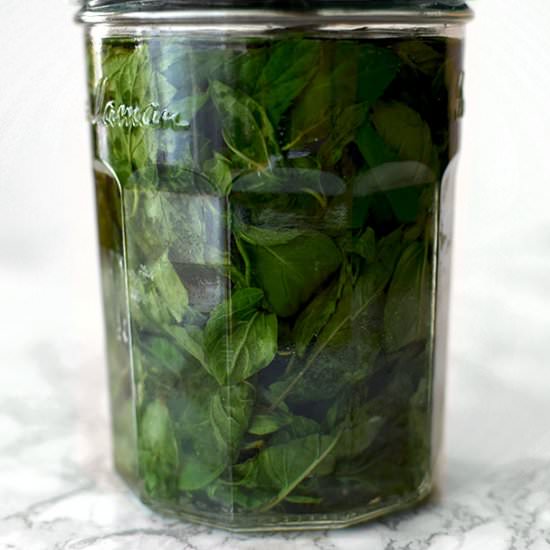 Homemade Mint Extract