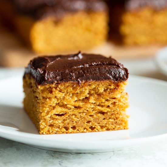 Vegan Pumpkin Cake