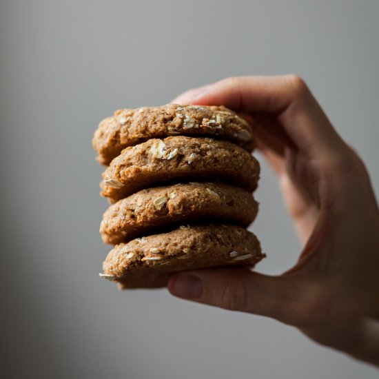 Chewy Peanut Butter Oatmeal Cookies