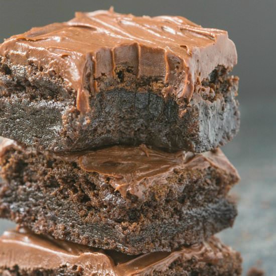 Healthy Flourless Fudge Brownies