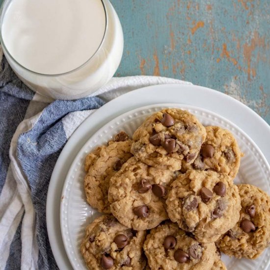 Oatmeal Chocolate Chip Cookies