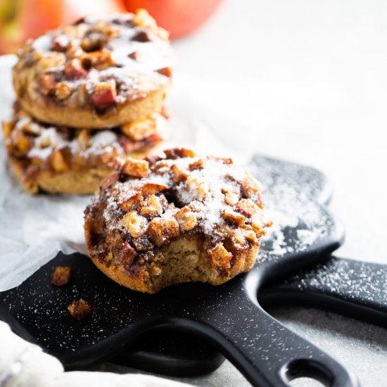 Apple and cinnamon doughnuts