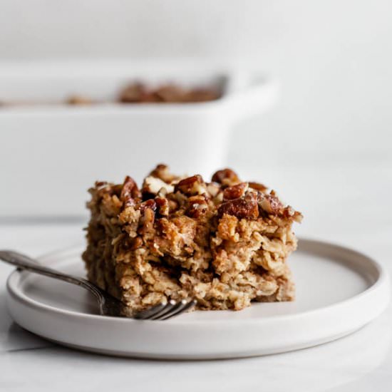 Pecan Pie Baked Oatmeal