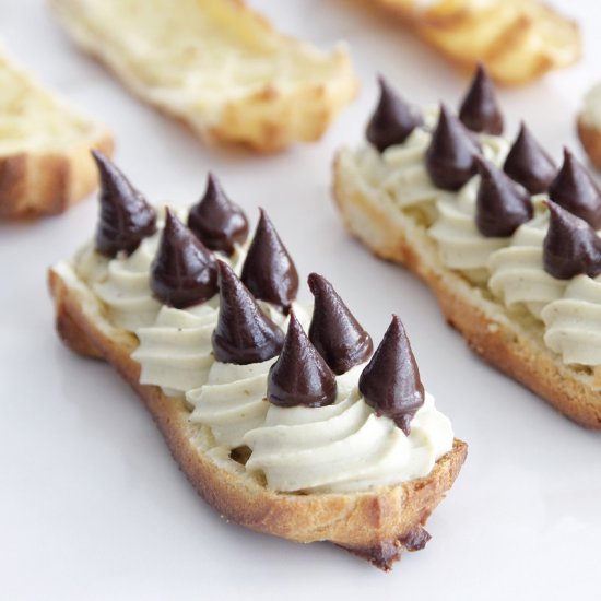 Pistachio Cream Eclairs