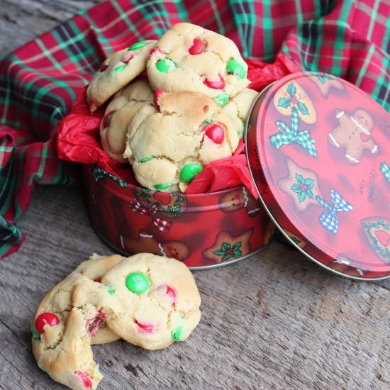 Easy M&M Christmas Cookies