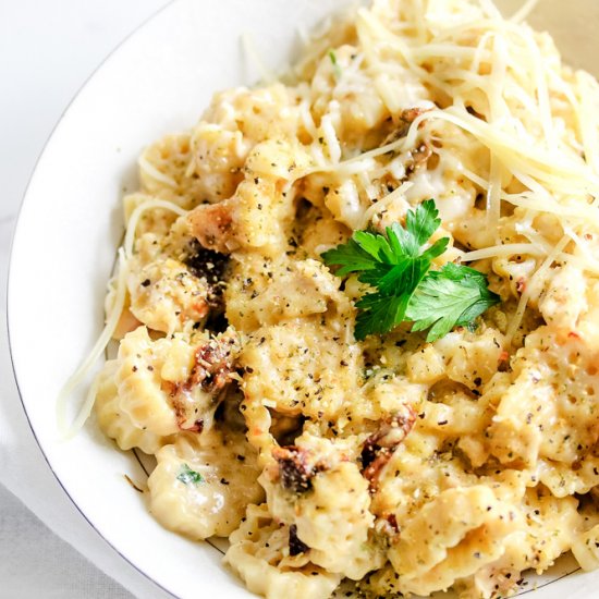 Black Truffle Alfredo Pasta