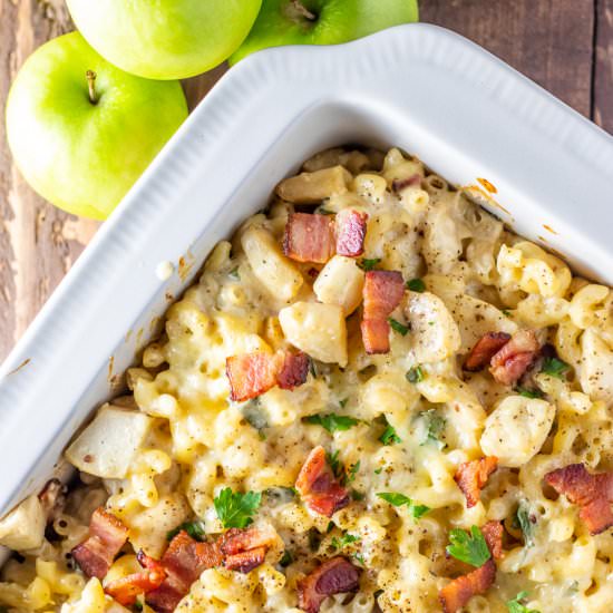 Apple Bacon Mac & Cheese