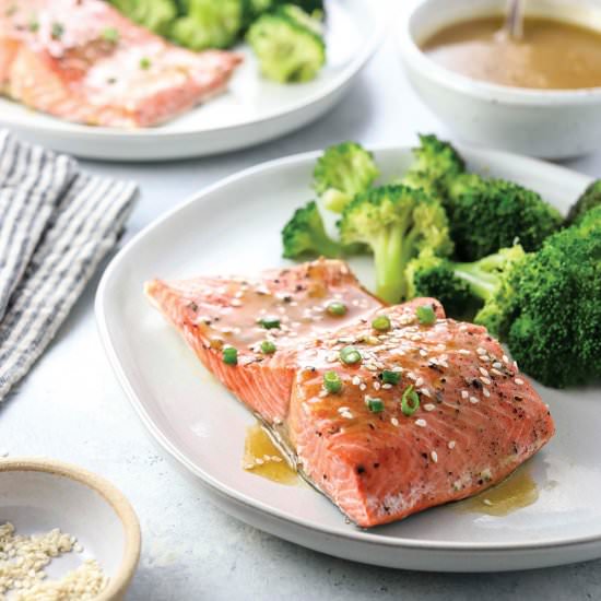 Soy-Ginger Salmon (Instant Pot)