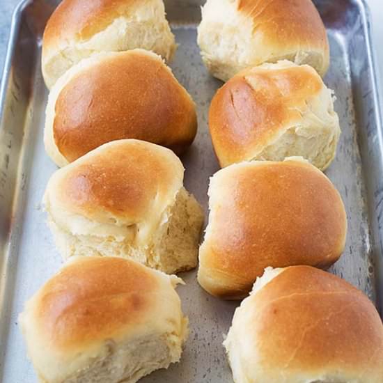 The Ultimate Dinner Rolls