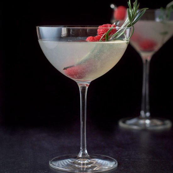 Mistletoe Martini