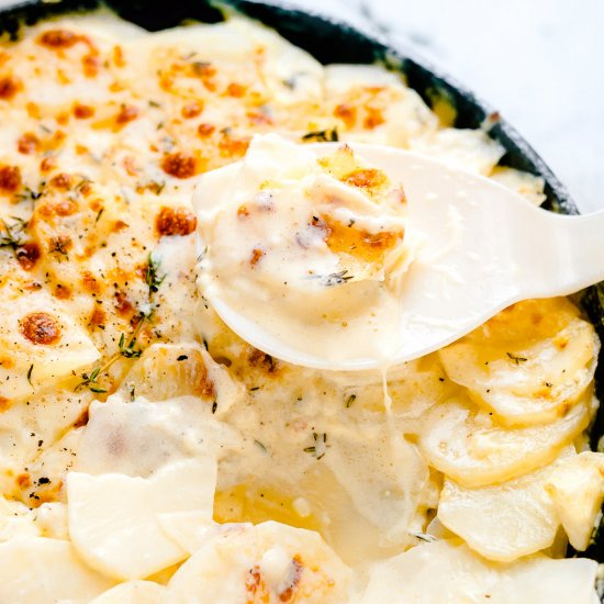 Cheesy Scalloped Potatoes