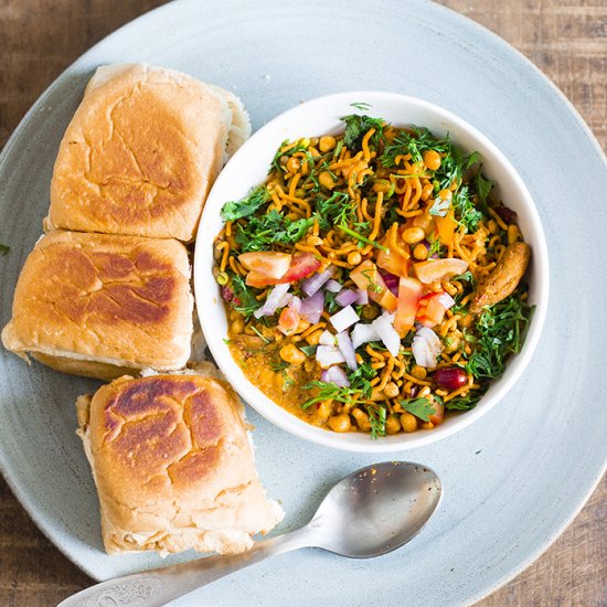 Misal Pav