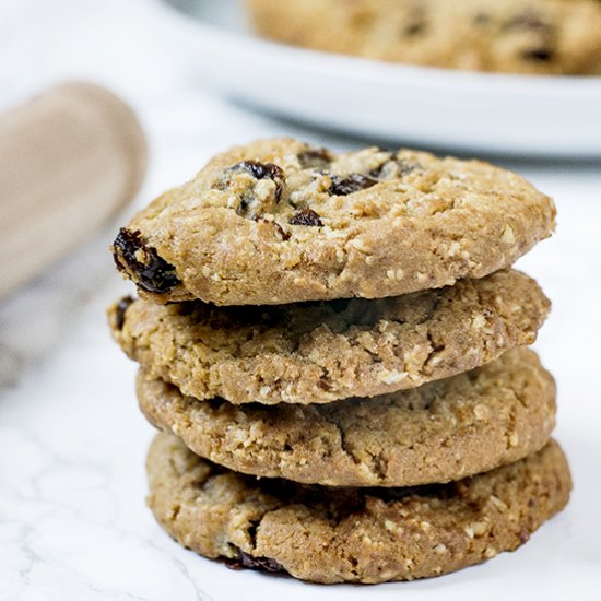 Oatmeal Raisin Cookies