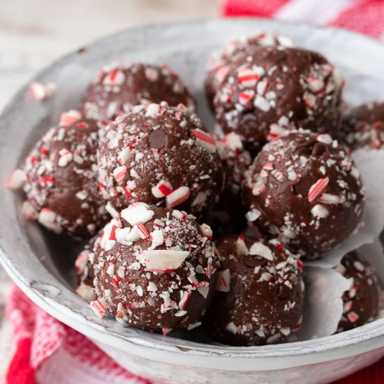 Chocolate Peppermint Protein Balls