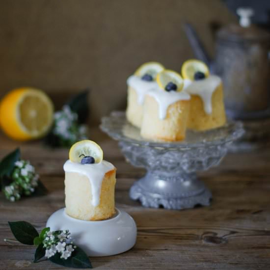 Mini lemon cake