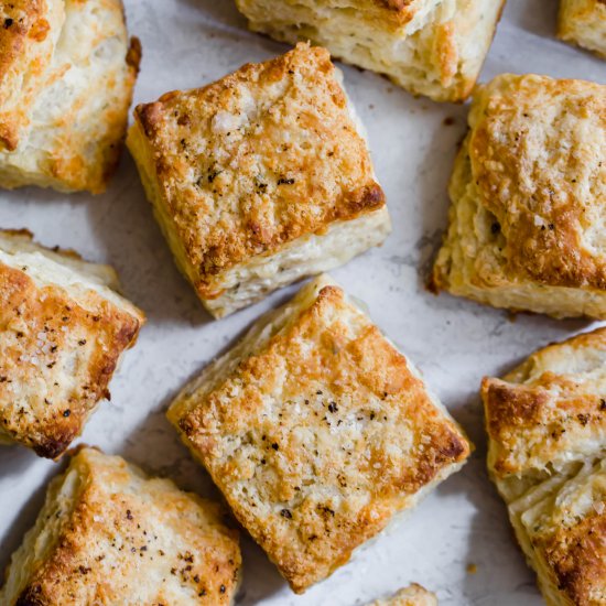 cheddar and sage biscuits