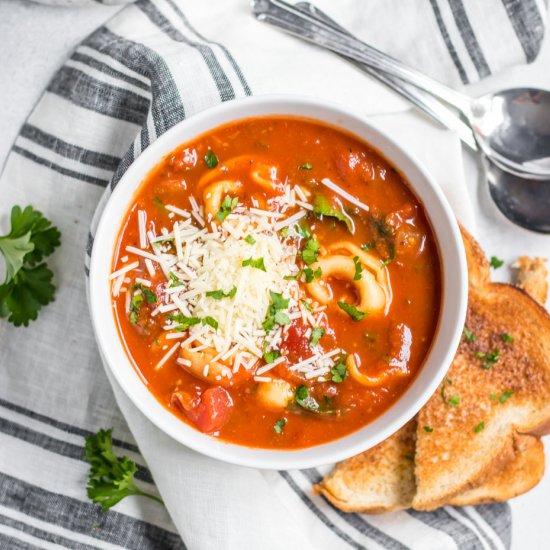 Tomato Tortellini Soup