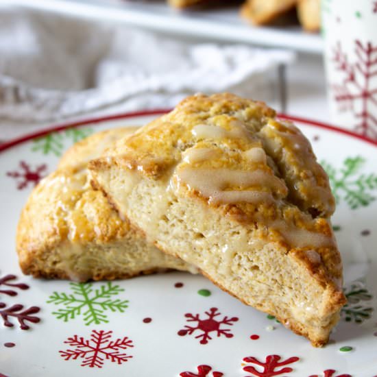 Eggnog Scones