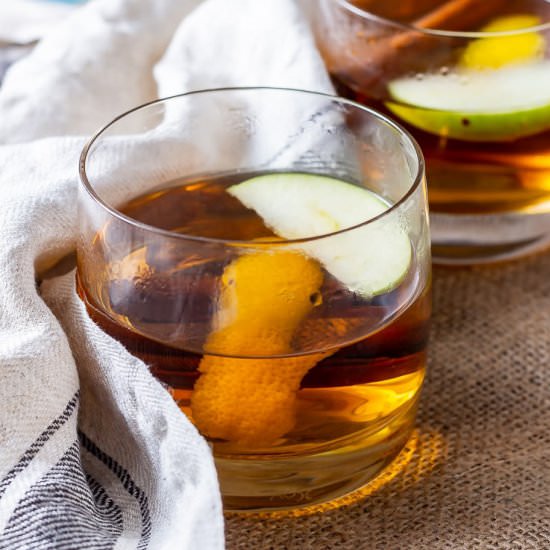 Winter Spiced Apple Cocktail