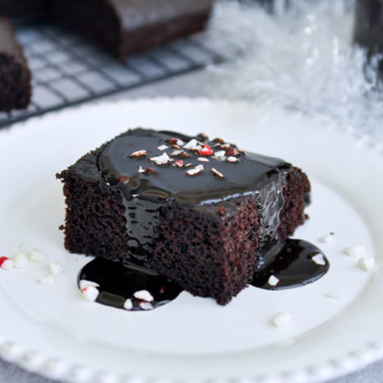 Peppermint Mocha Snack Cake