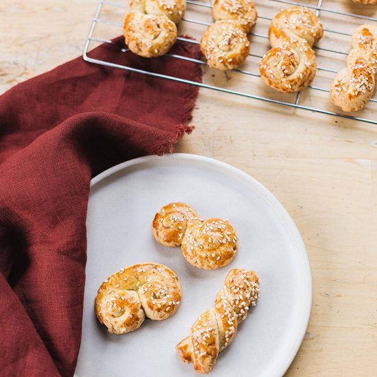 Grandma’s Homemade Koulourakia