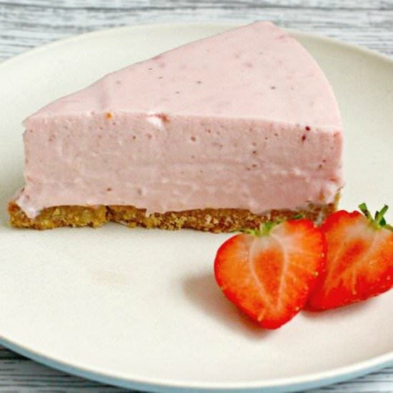 No Bake Easy Strawberry Cheesecake