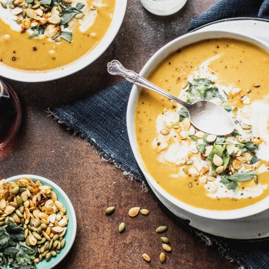 Easy Vegan Pumpkin Soup