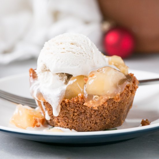 3-Ingredient Mini Apple Pies